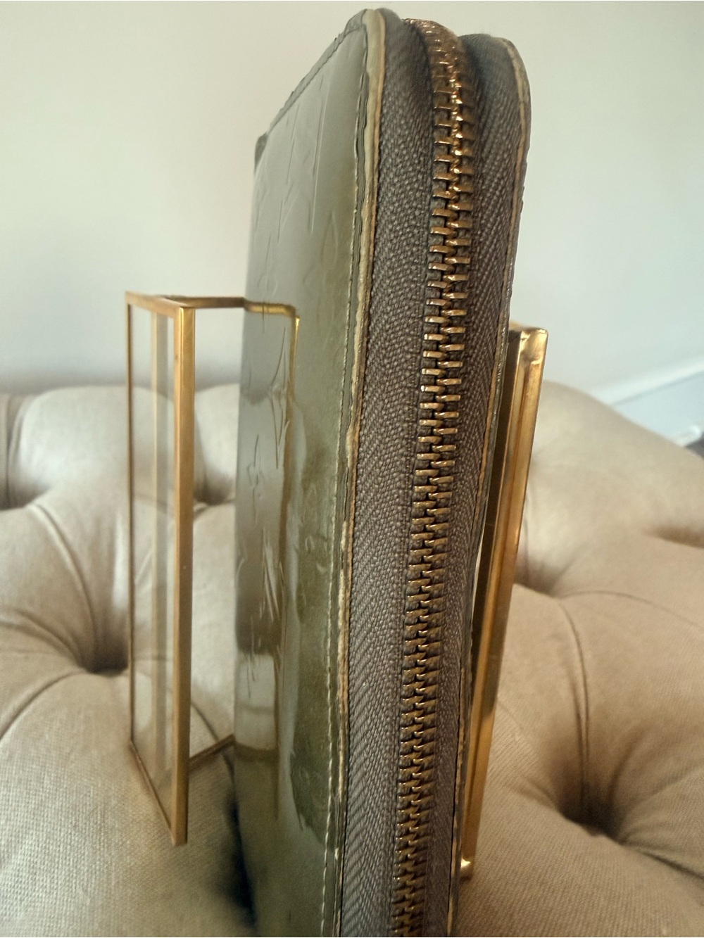 Louis Vuitton Vernis Zippy Wallet Vert Bronze Metallic Gold Monogram - Picture 15 of 15